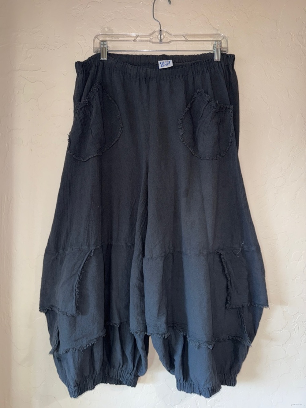 Oh my gauze Guchi pants large
